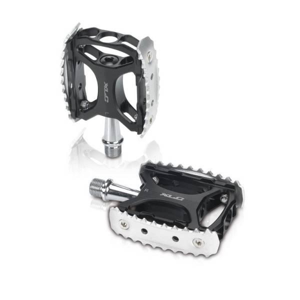 Pedals | M17 Pedals Aluminum – Black/Silver Pedals Pedals